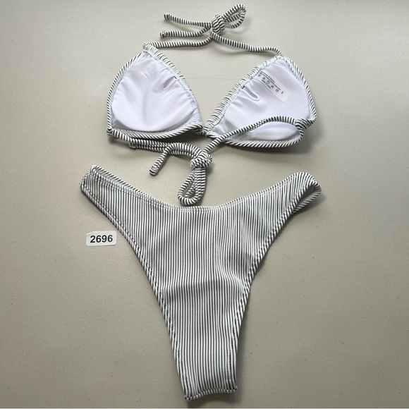 Women’s Bikini set Small gray stripes Triangle Halter new - Picture 2 of 5
